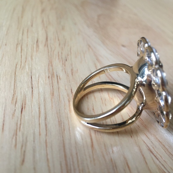 Swarovski Azore Blue White Crystal Ring - Picture 6 of 8